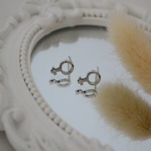 Aros Pasantes Símbolo Femenino