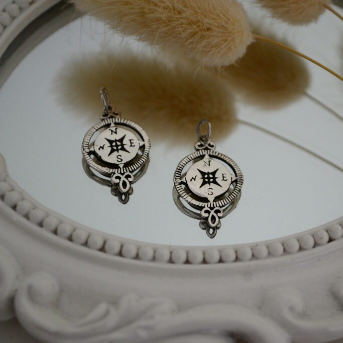 Dije Brújula Estilo Envejecido