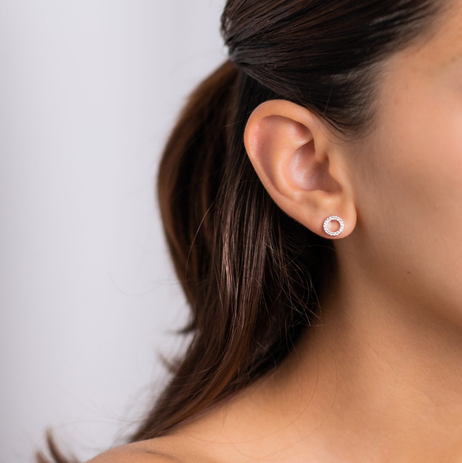 Aros KARMA: Círculo Cubierto de Micro Cúbics Engarzados