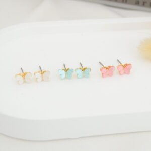 Aros Pasante Mariposas con Alas Simil Nácar 10mm