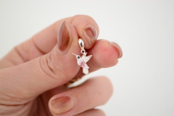 Dije Mini COLIBRI con Cúbic Rosa / Micro Cúbics Engarzados