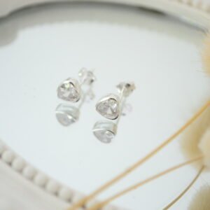 Aros Pasantes KATE: Cúbic Corazón 6mm Estilo Susanito