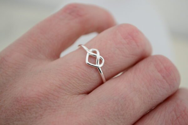 Anillo AMARU: Corazón / Infinito - Imagen 2