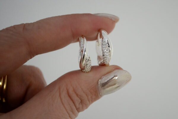 Aros Huggie Doble Línea (trenza) Cruzada Combinada Lisa / Micropave - Imagen 2