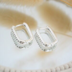 Aros Huggies Rectangular Acero Blanco con Línea de Cúbics 18mm