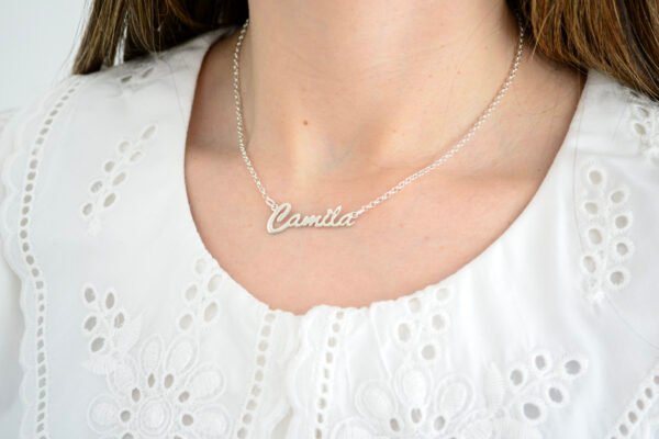 Dije / Gargantilla con Nombre Calado - Modelo CAMILA